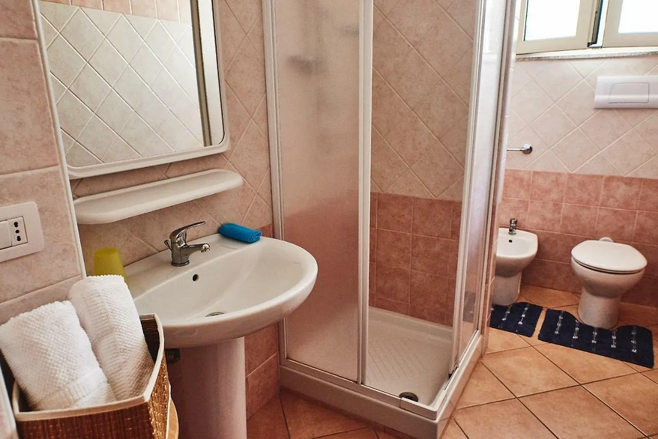 5 Min Front The Beach - Cala Luna House Cala Gonone Apartamento